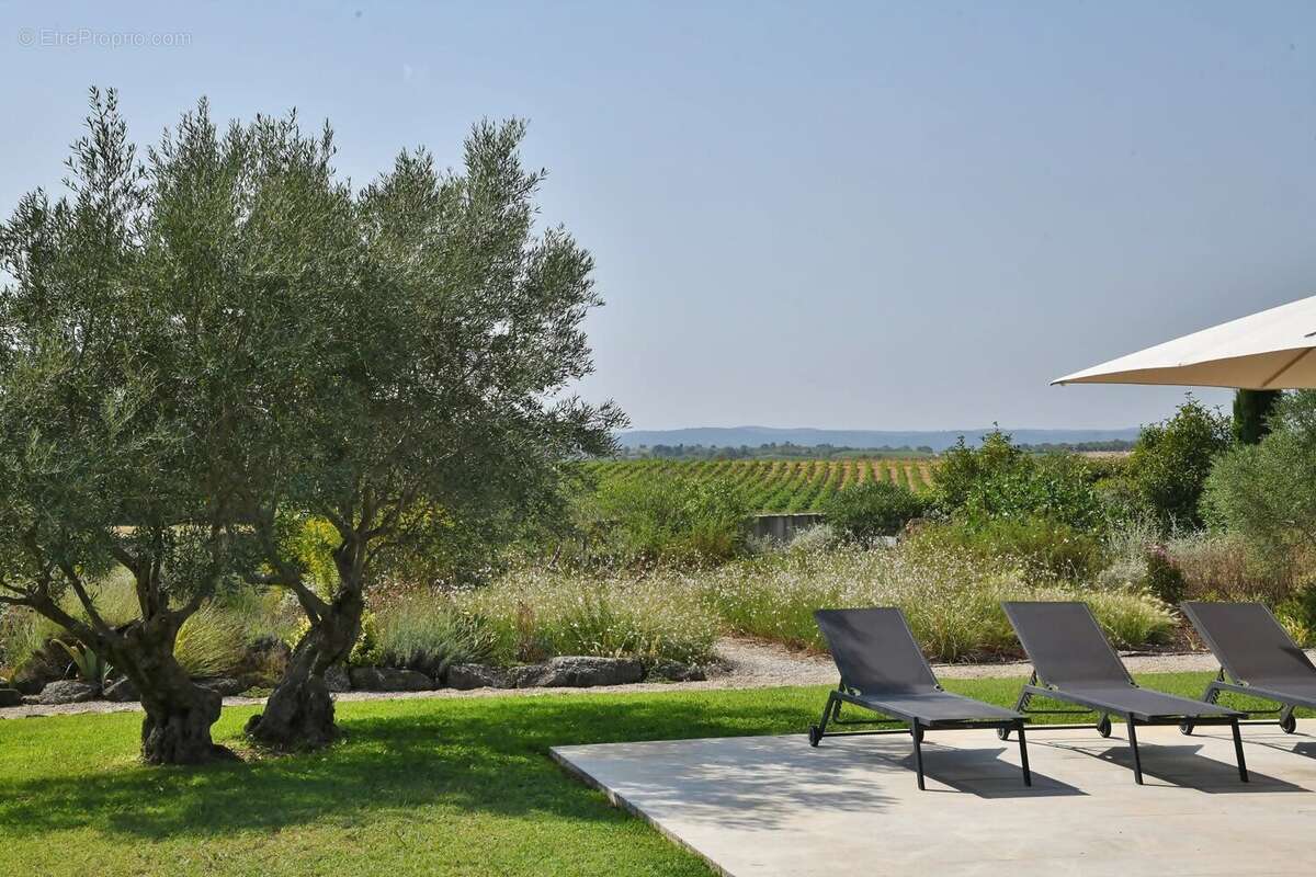Unique propriété avec piscine et vue panoramique - photo 30