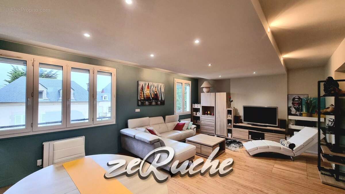 Appartement à OUISTREHAM