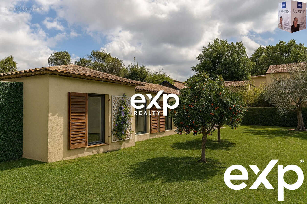 Terrain à OLLIOULES