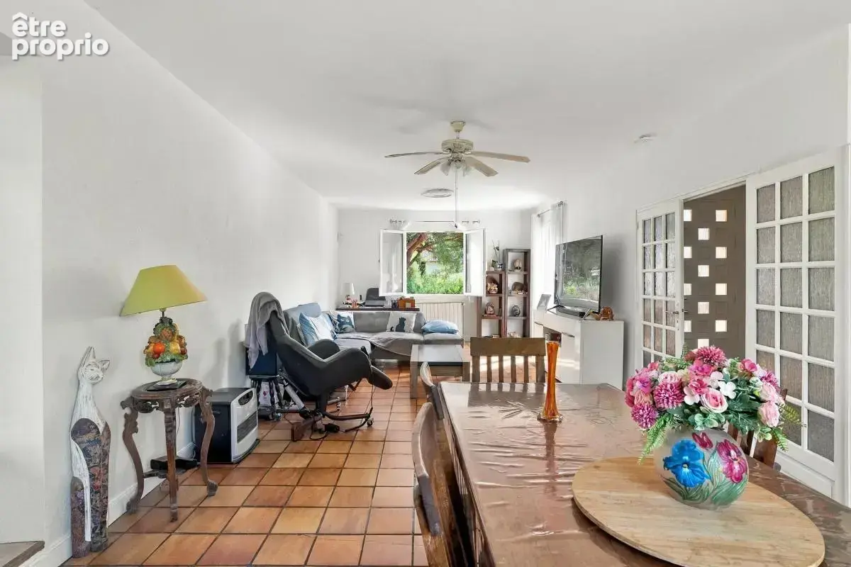 Maison de 7 pièces de 210 m² à Bruguières - photo 6