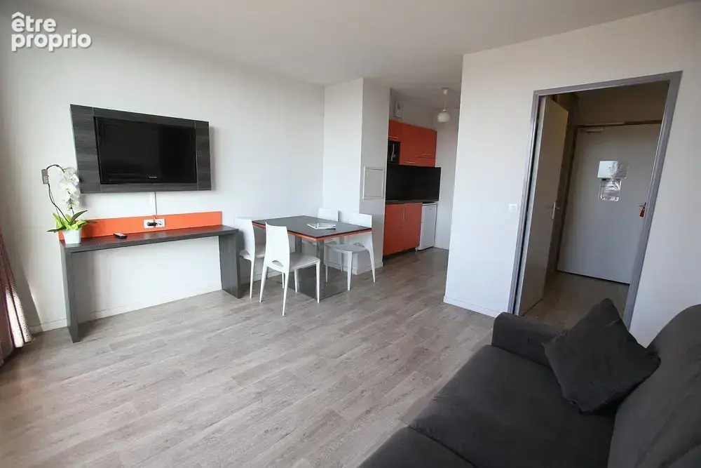 INVESTISSEMENT LOCATIF  CHEVILLY-LARUE  Résidence Le Fontainebleau Apparthotel Paris Sud *** - 7,18% de rentabilité - photo 3