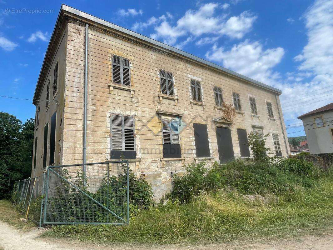 Appartement à PAGNY-SUR-MOSELLE