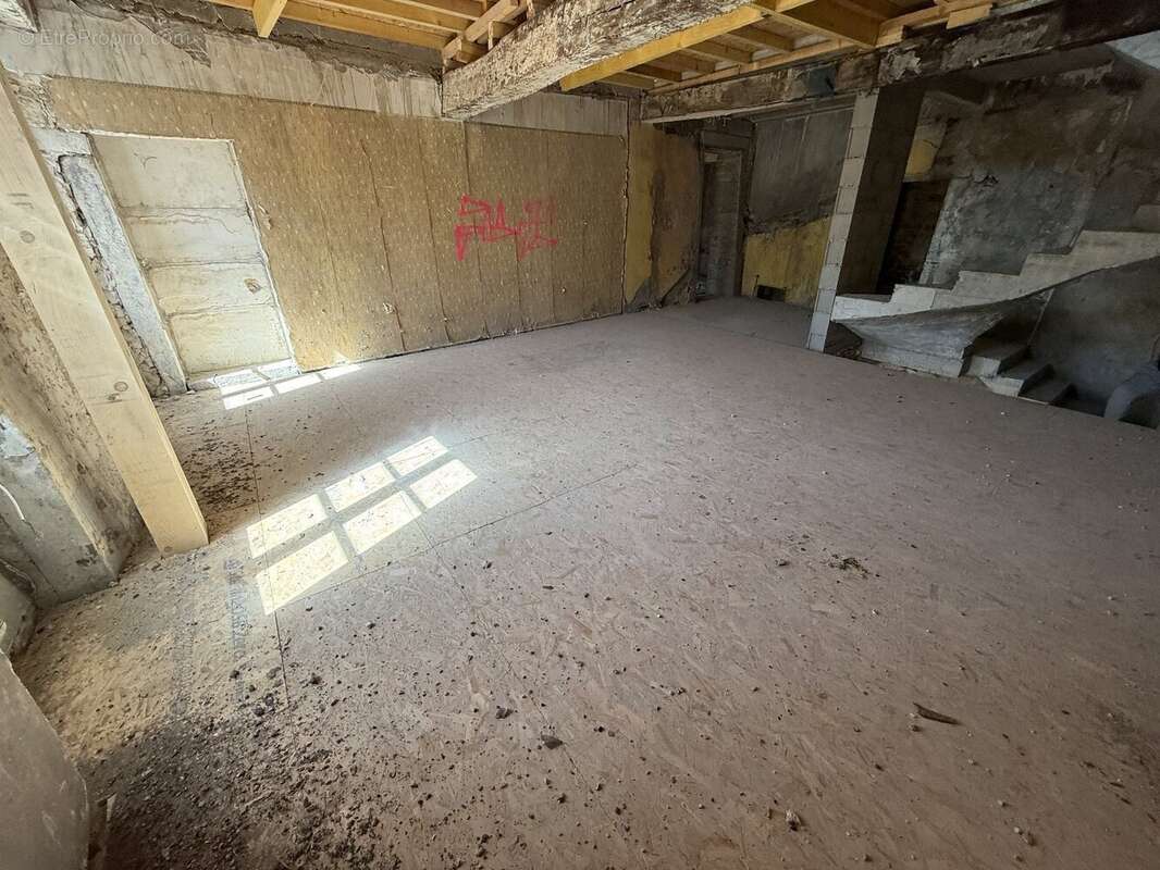 Appartement à LAGNIEU