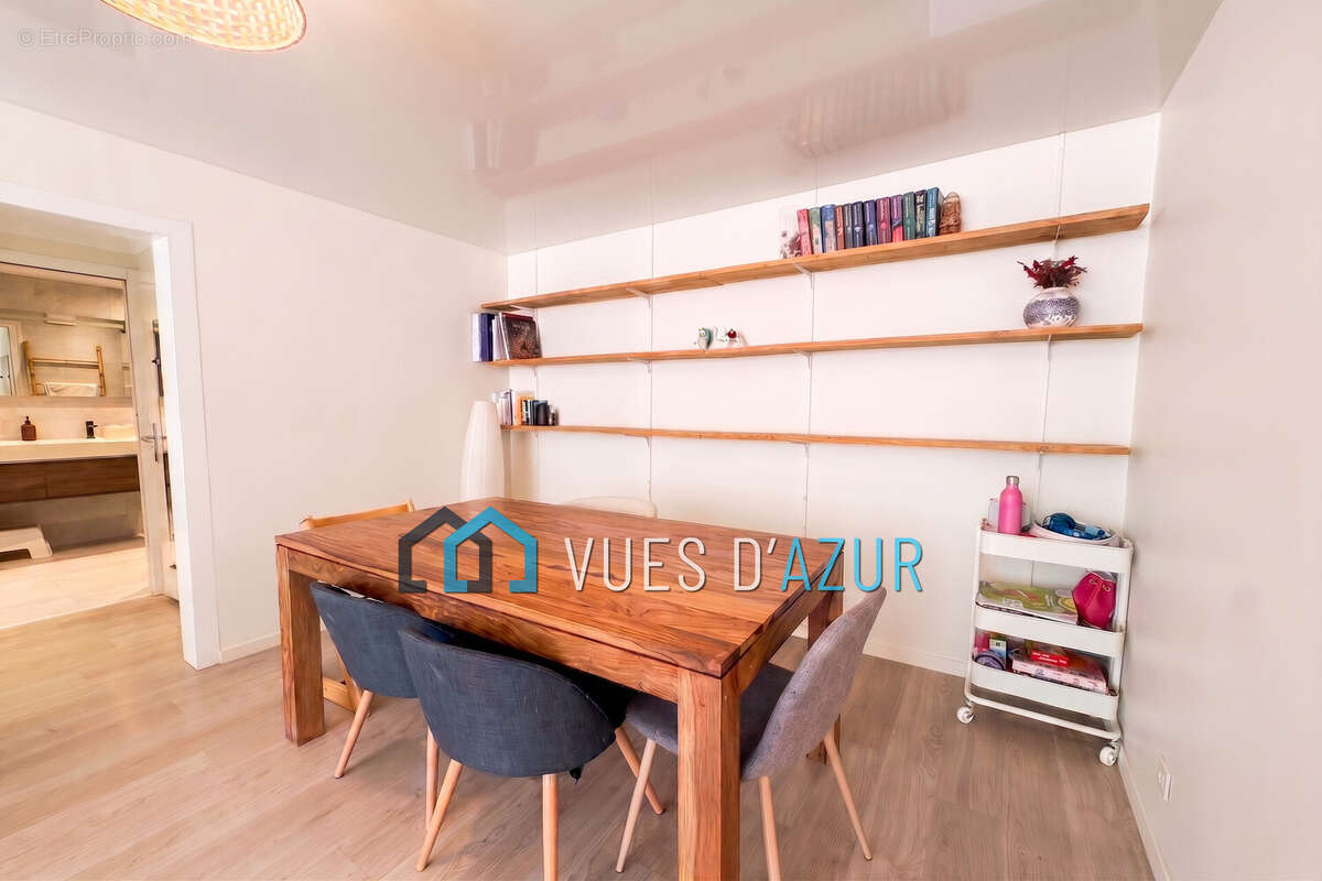 Appartement 79 m² à Antibes  - photo 3