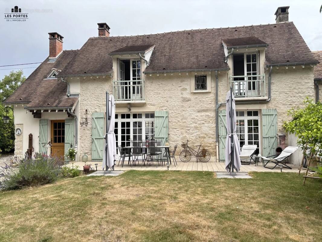 Maison à GIRONVILLE-SUR-ESSONNE