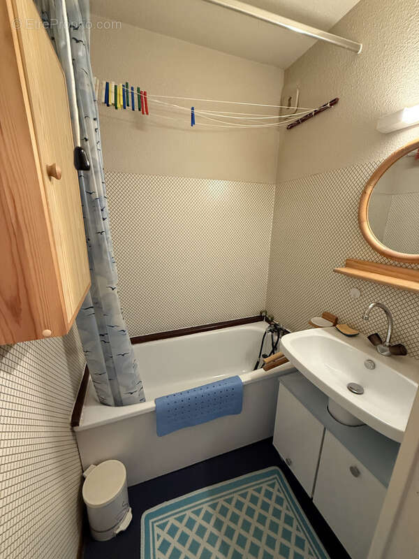 Appartement à ENCHASTRAYES