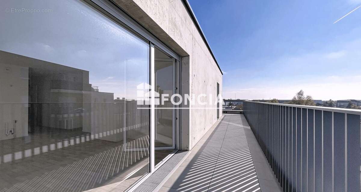 Appartement à COLOMBELLES