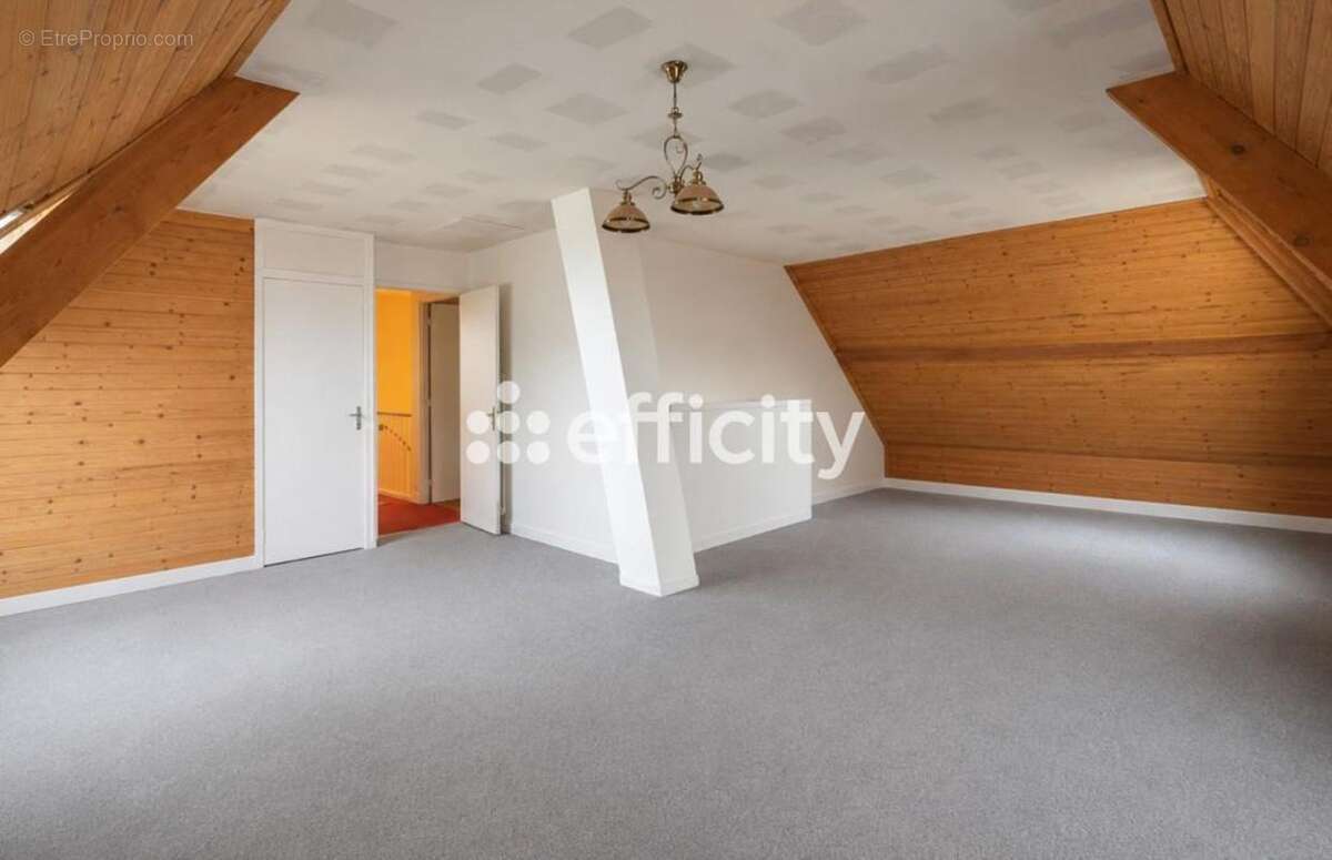 Maison 224 m² à Conches-En-Ouche  - photo 21