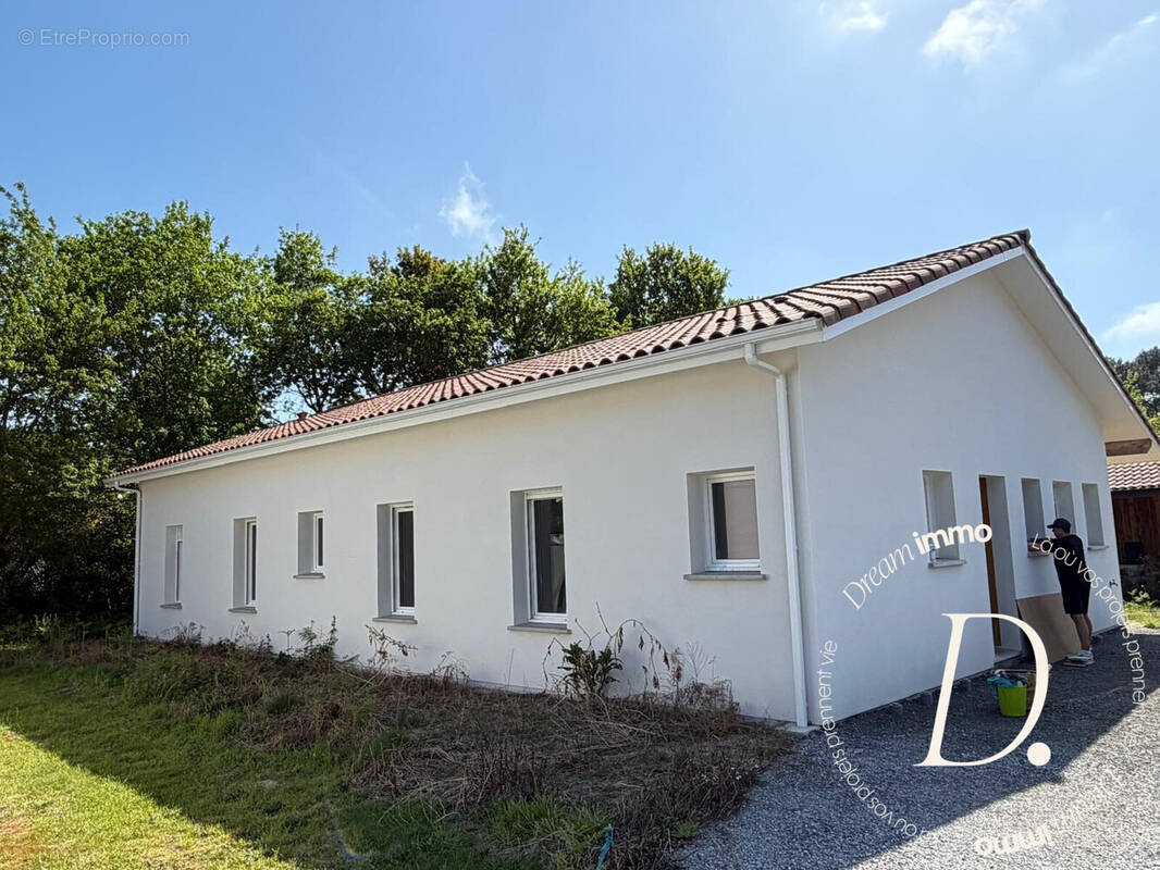 Maison à VIELLE-SAINT-GIRONS