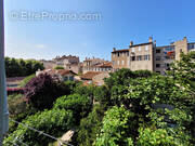 Appartement à MARSEILLE-5E