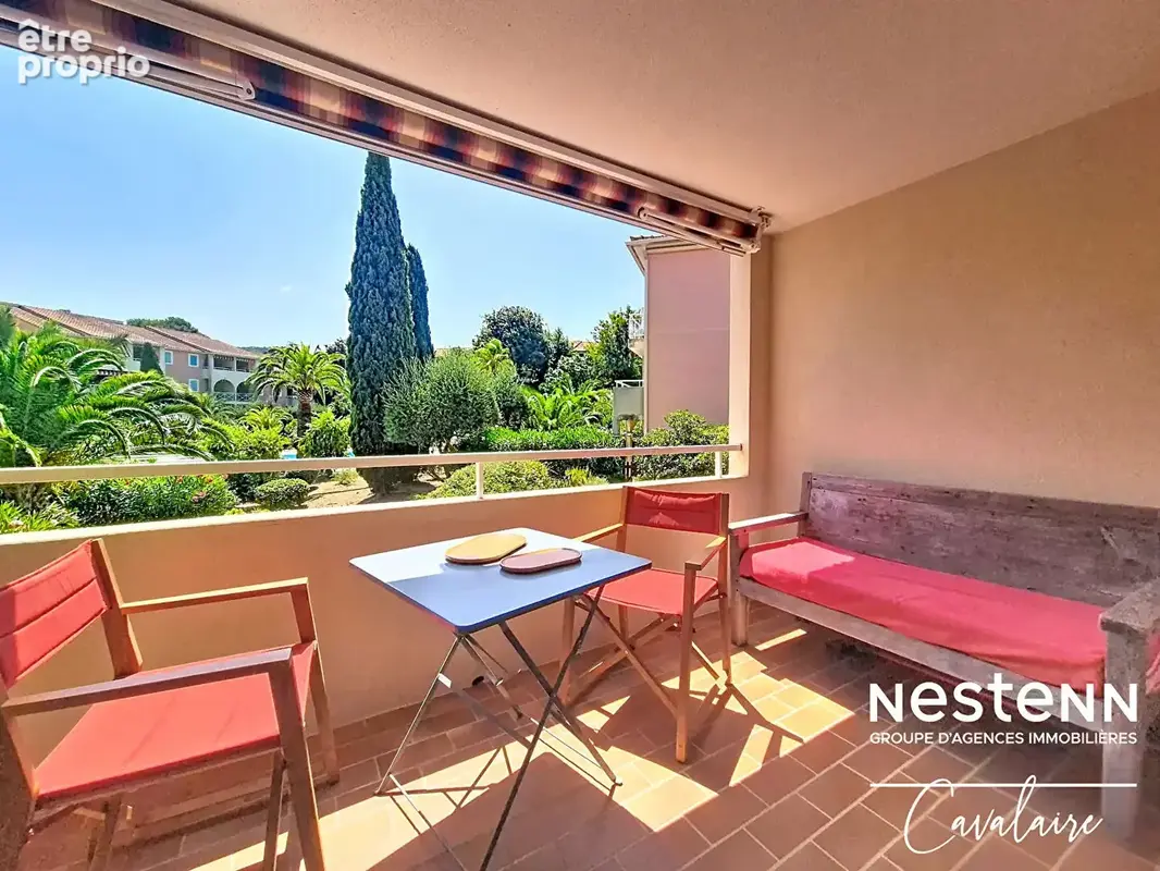 la Croix Valmer - Appartement refait à neuf d'environ 28 m² avec garage, terrasse et piscine - photo 6