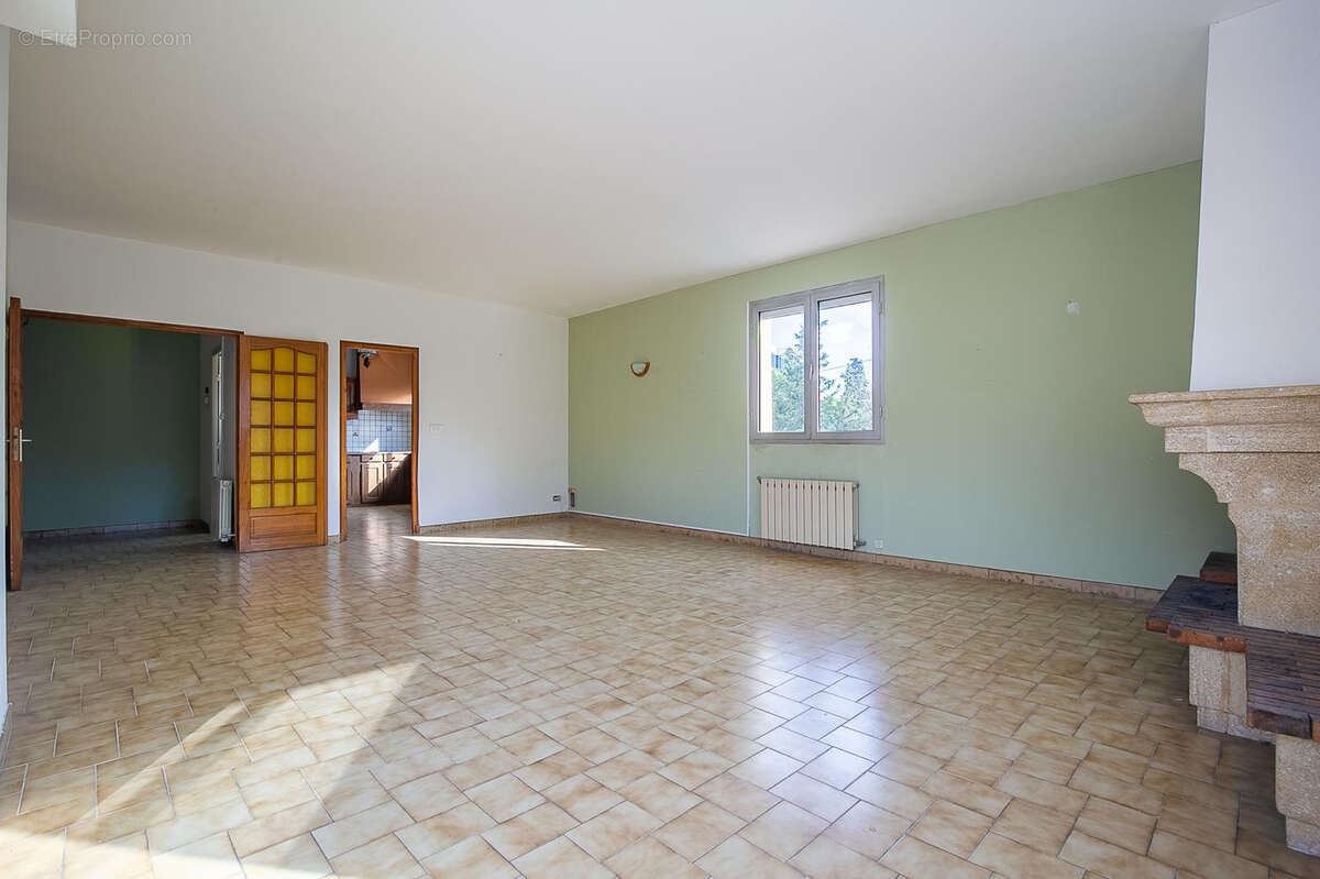 Appartement à MARSEILLE-9E