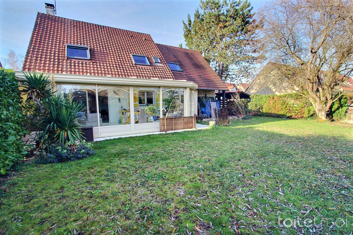 Maison à SAINT-FORGET