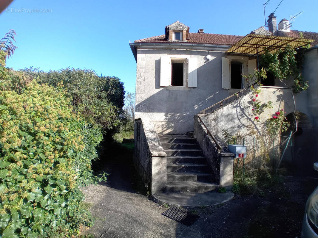 devant de la maison  - Maison à CATUS