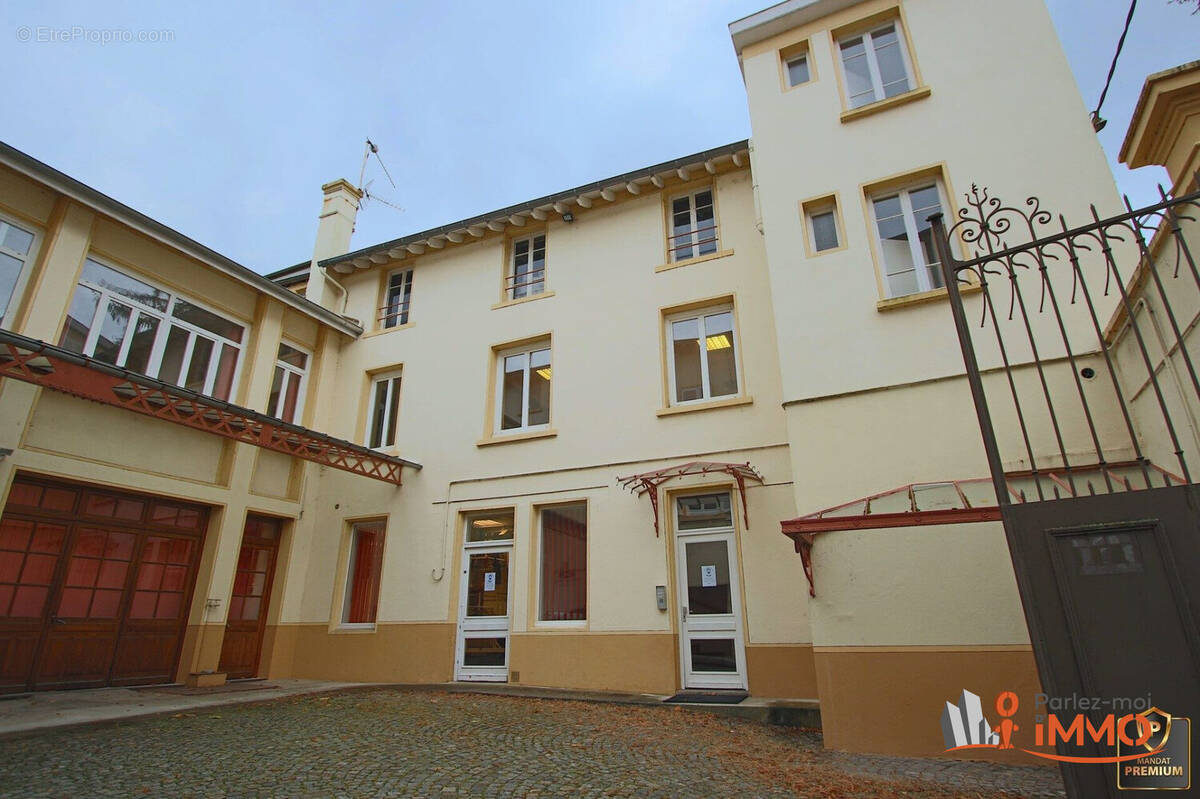 Appartement à THIZY