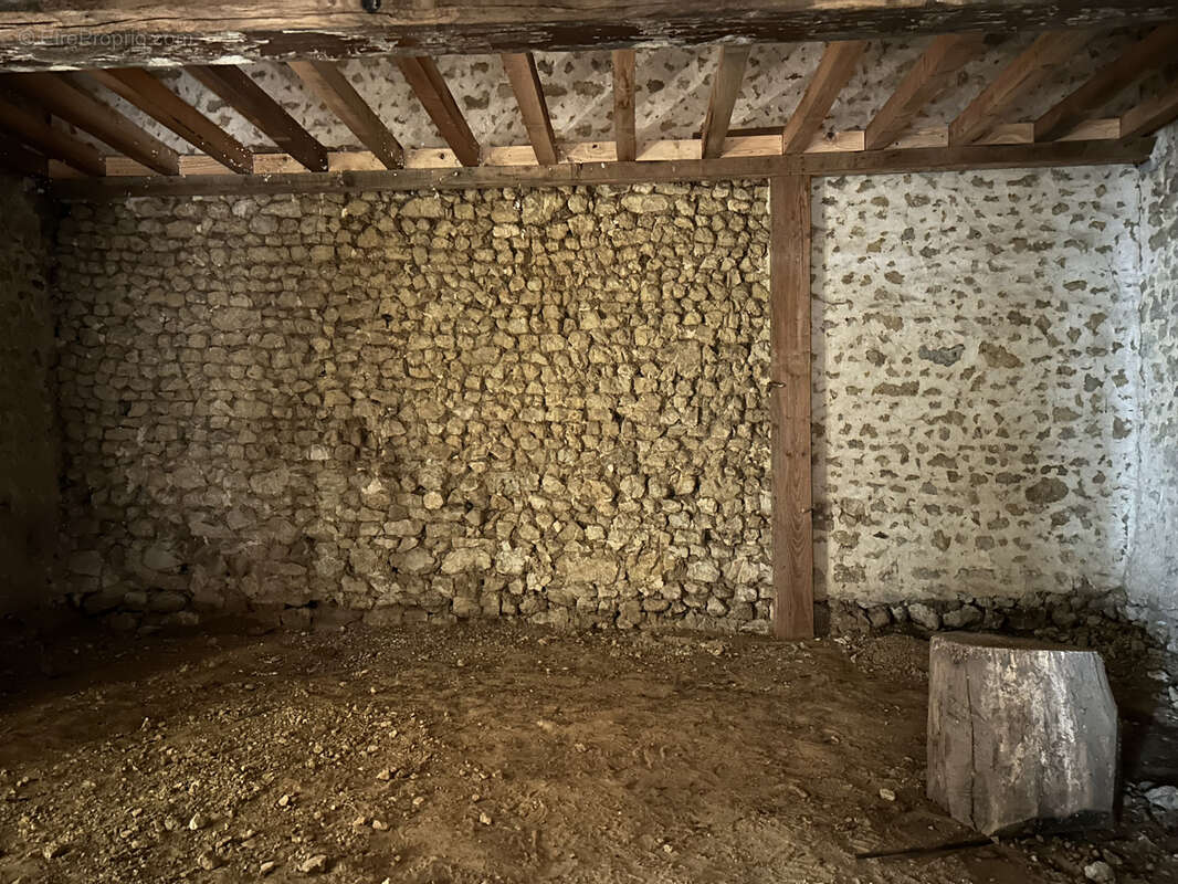 Maison à LA POTERIE-AU-PERCHE