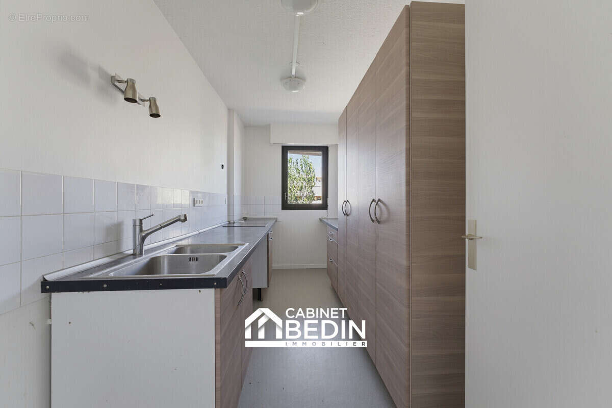 Appartement 62 m² à Merignac  - photo 5
