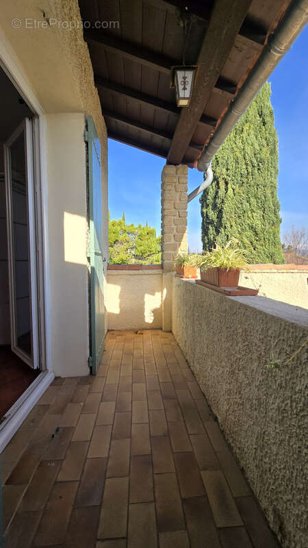 Maison à L&#039;ISLE-SUR-LA-SORGUE