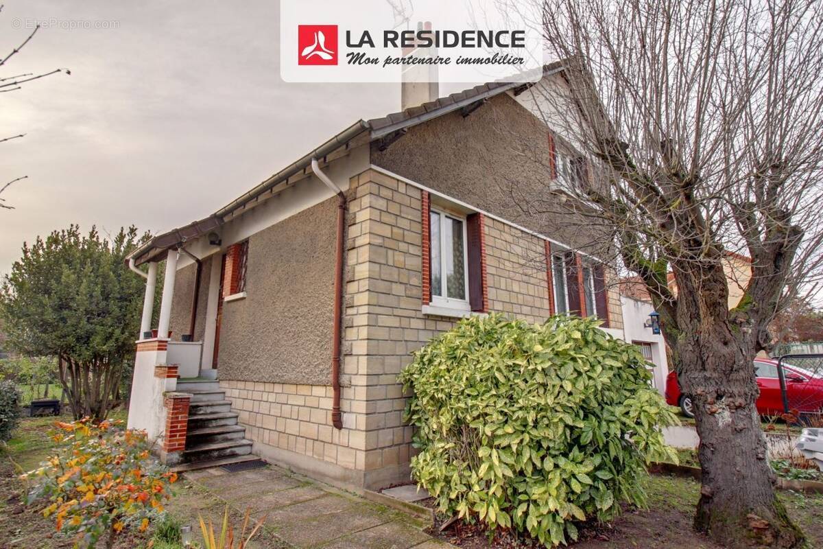 Maison à CONFLANS-SAINTE-HONORINE