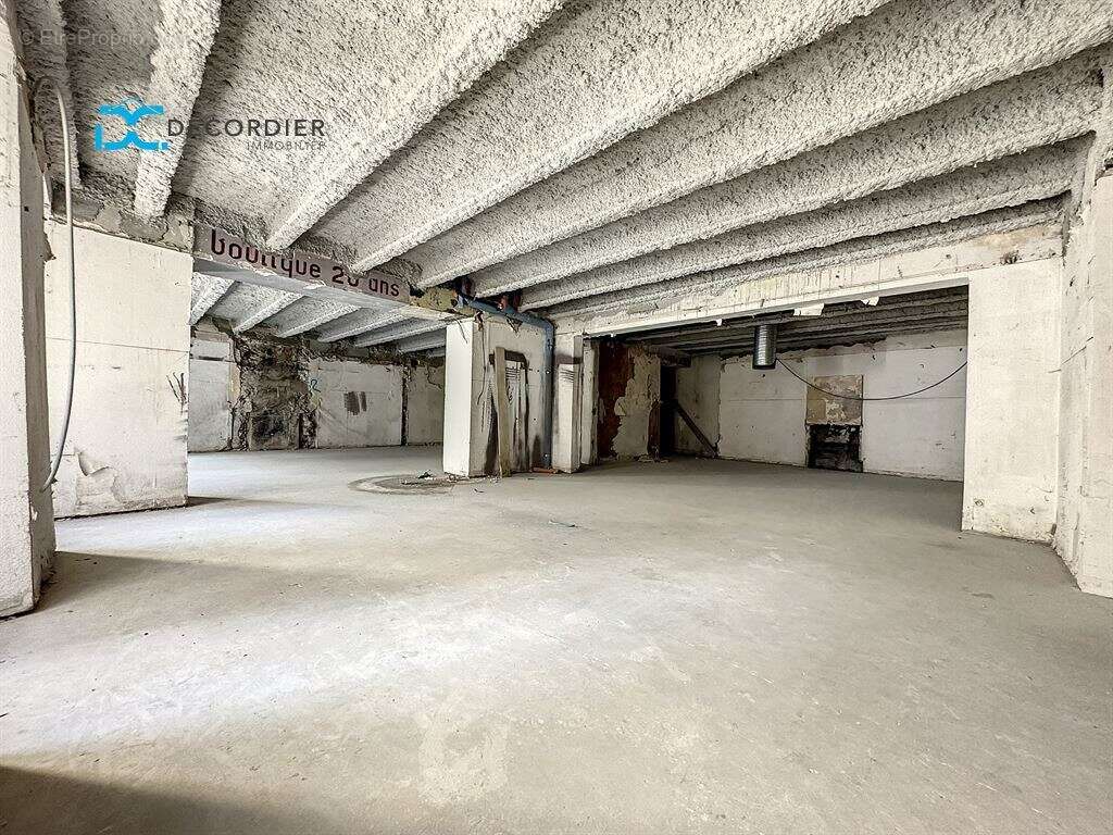 Commerce à EVIAN-LES-BAINS