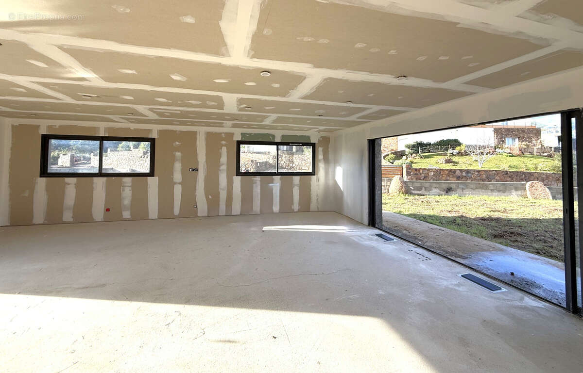 Maison à SARI-SOLENZARA