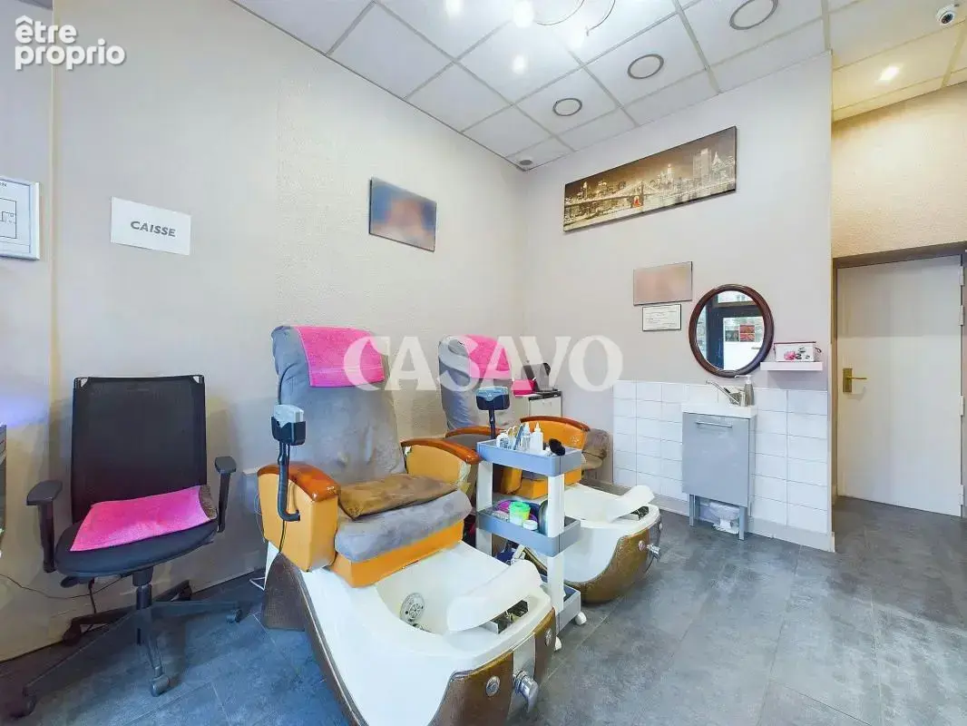 Vente Appartement 3 pièces de 60m² - 93200 Saint-Denis - photo 2