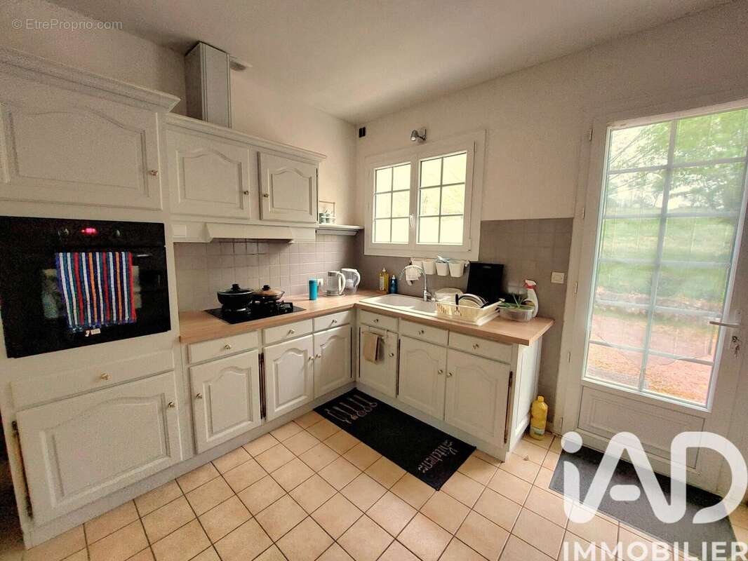 Maison 102 m² à Saint-Andre-Et-Appelles  - photo 2