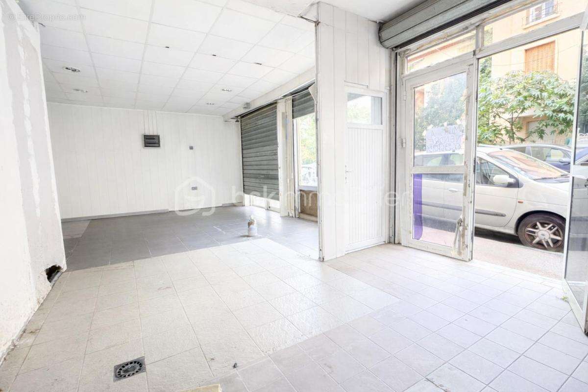 Local commercial 45 m² – Toulon Pont du Las - photo 3