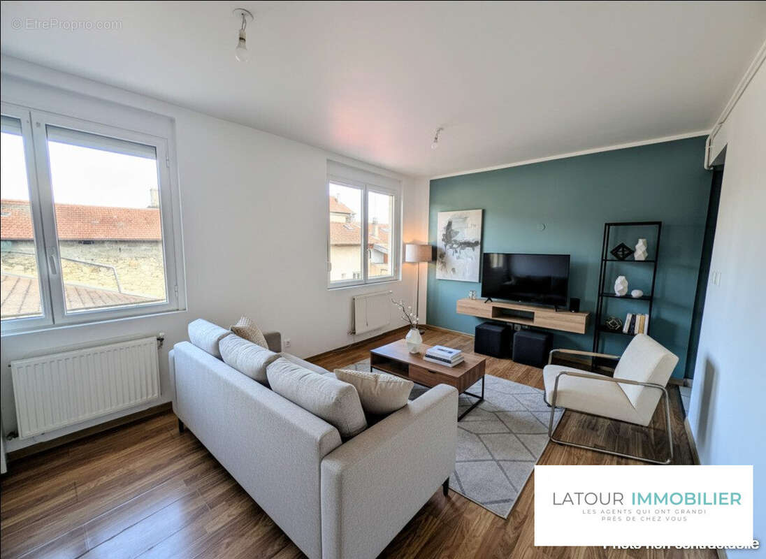 Appartement à BOURGOIN-JALLIEU