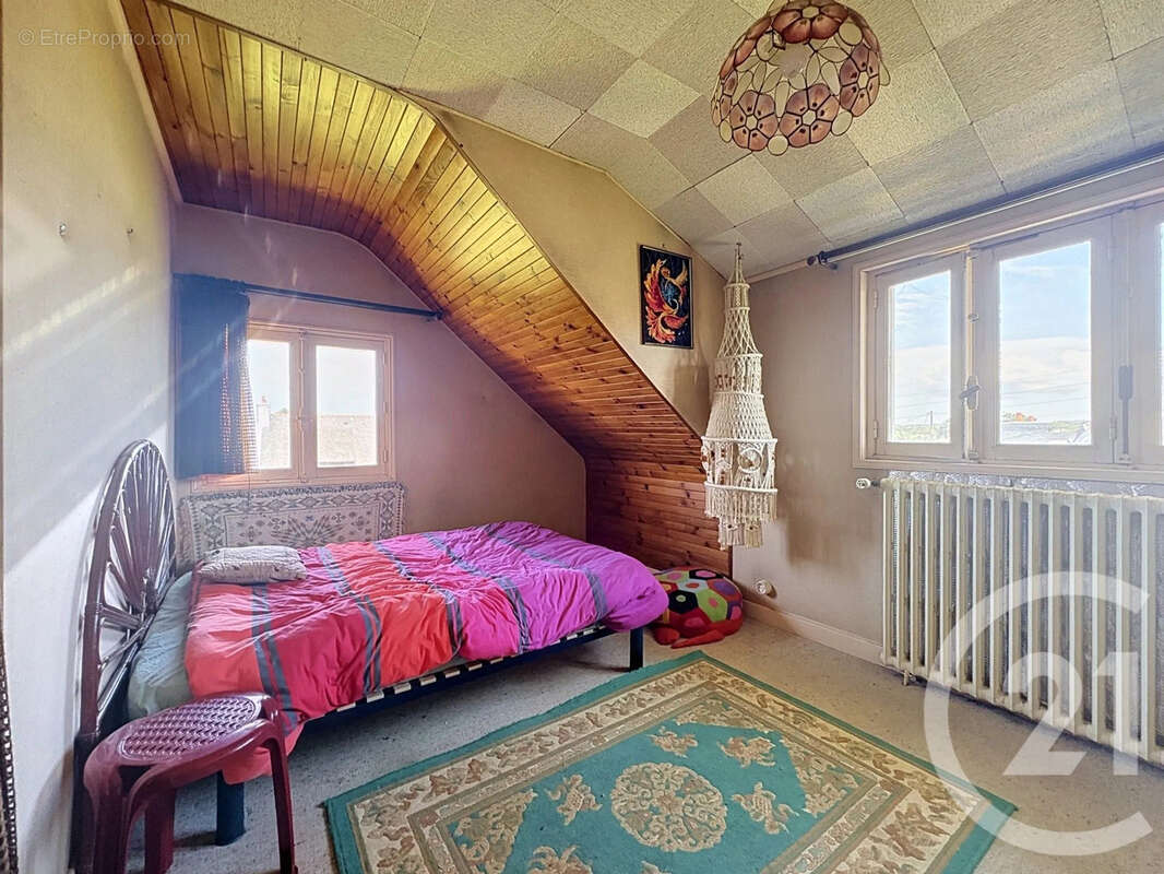 Maison 122 m² à Saint-Quay-Perros  - photo 10