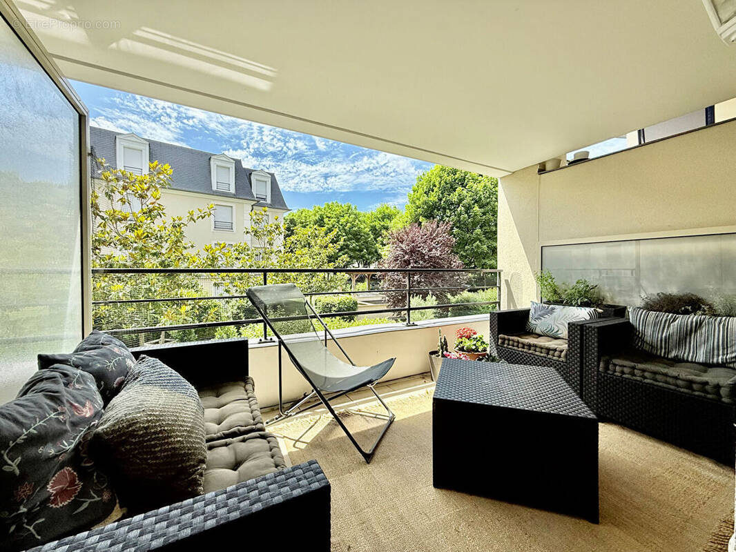 Appartement à SAINT-CYR-L'ECOLE