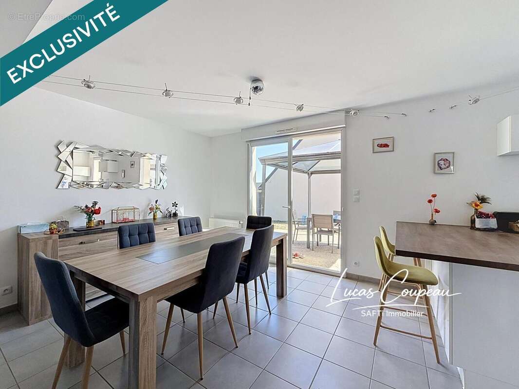 Maison 120 m² à Le Plessis-Mace  - photo 3