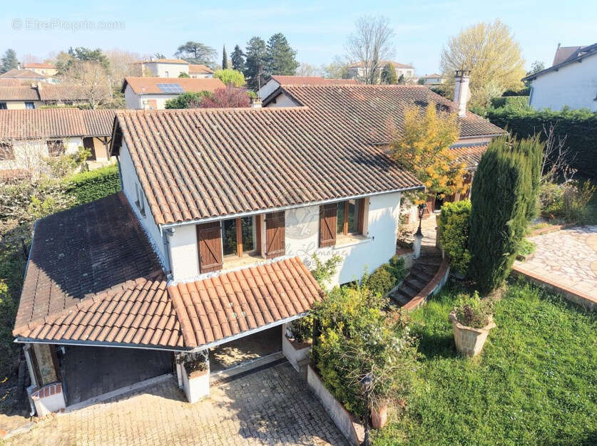 Maison à VOURLES