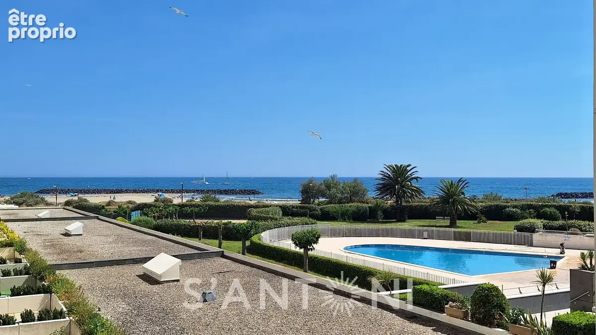 Cap d'agde - secteur rochelongue - t3 vue mer - piscine - ascenseur - garage - emplacement d'exception pieds dans l'eau - photo 1
