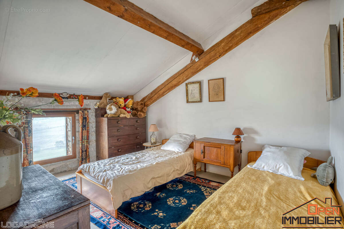 Maison à HAUTEFAGE-LA-TOUR