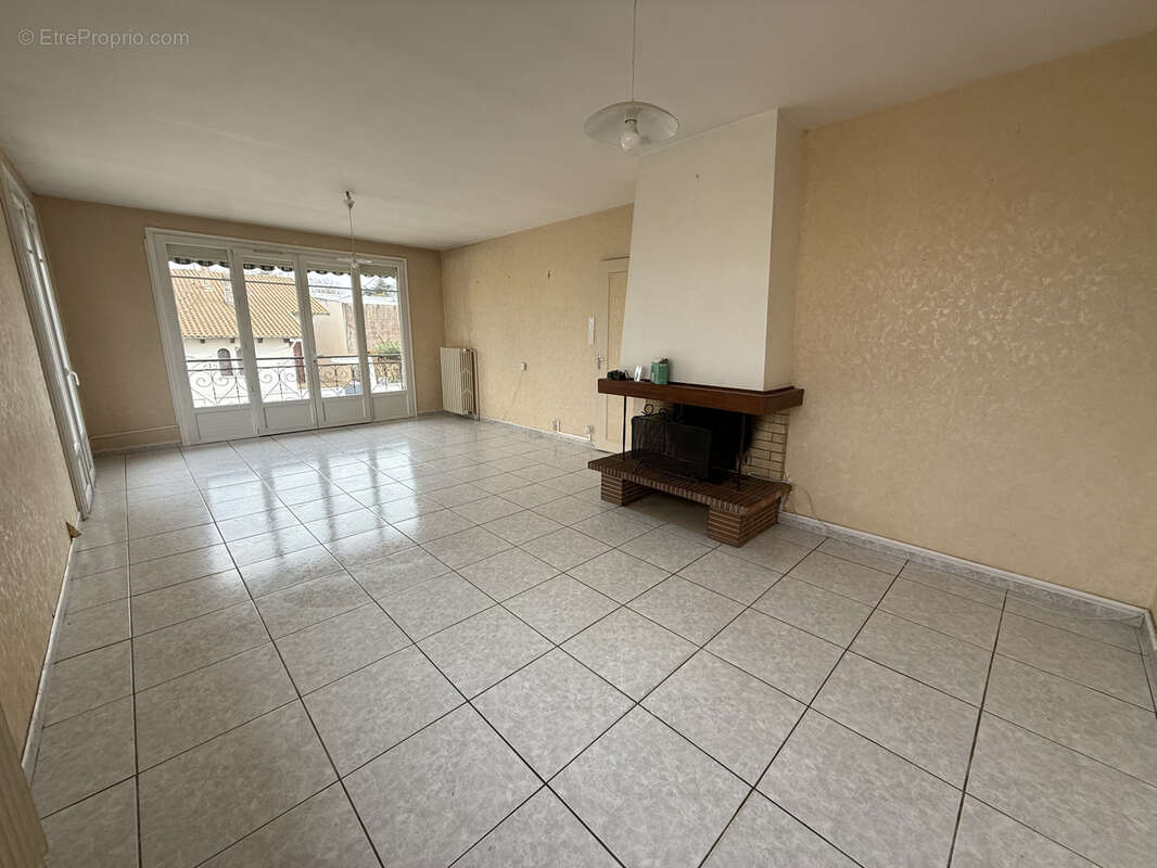 Autre à VILLENEUVE-SUR-LOT