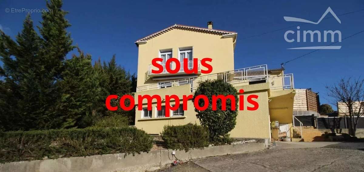 Maison à ESPERAZA