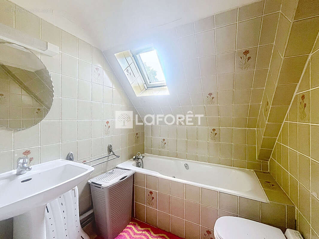 Maison Champsecret 4 pièce(s) 94 m2 - photo 7