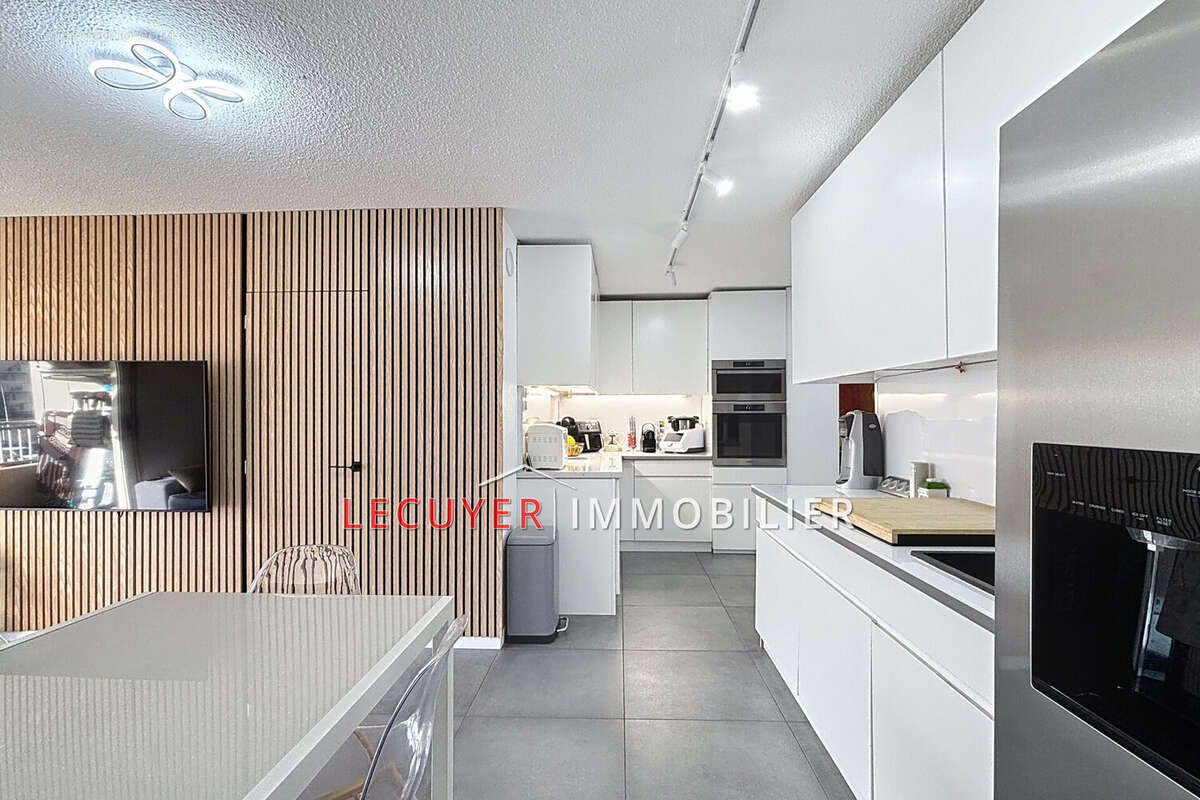 Appartement à VALLAURIS