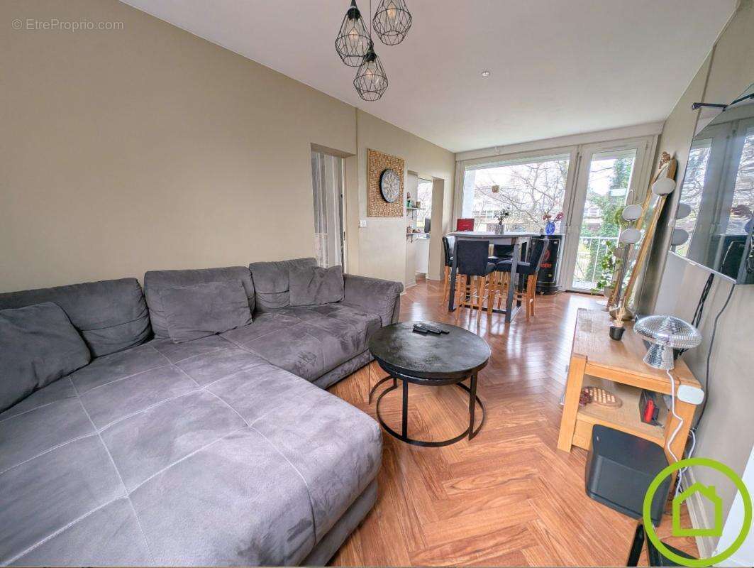 Appartement à VILLENEUVE-D'ASCQ