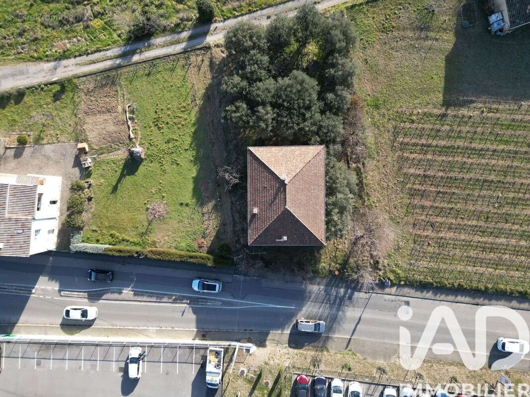 Photo 3 - Maison à SAINT-ETIENNE-DE-FONTBELLON