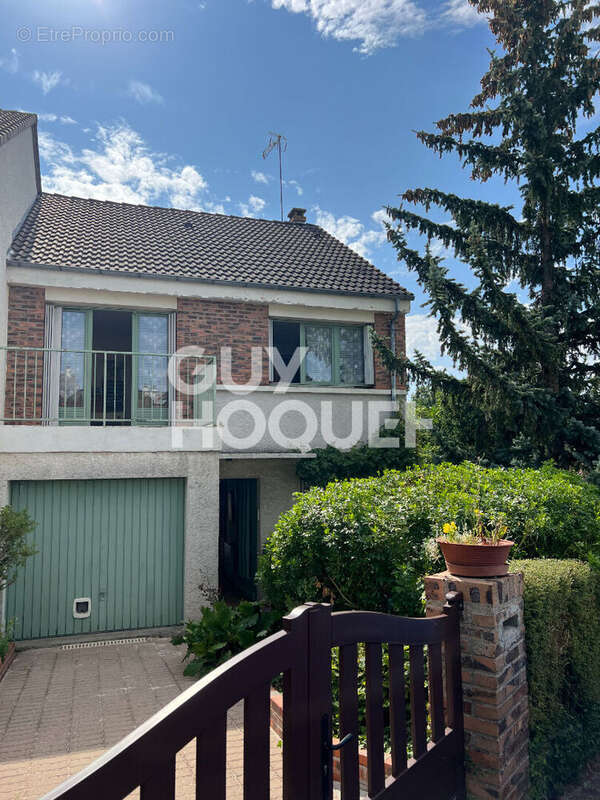 Maison à MILLY-LA-FORET