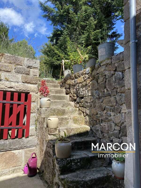 Maison à FELLETIN