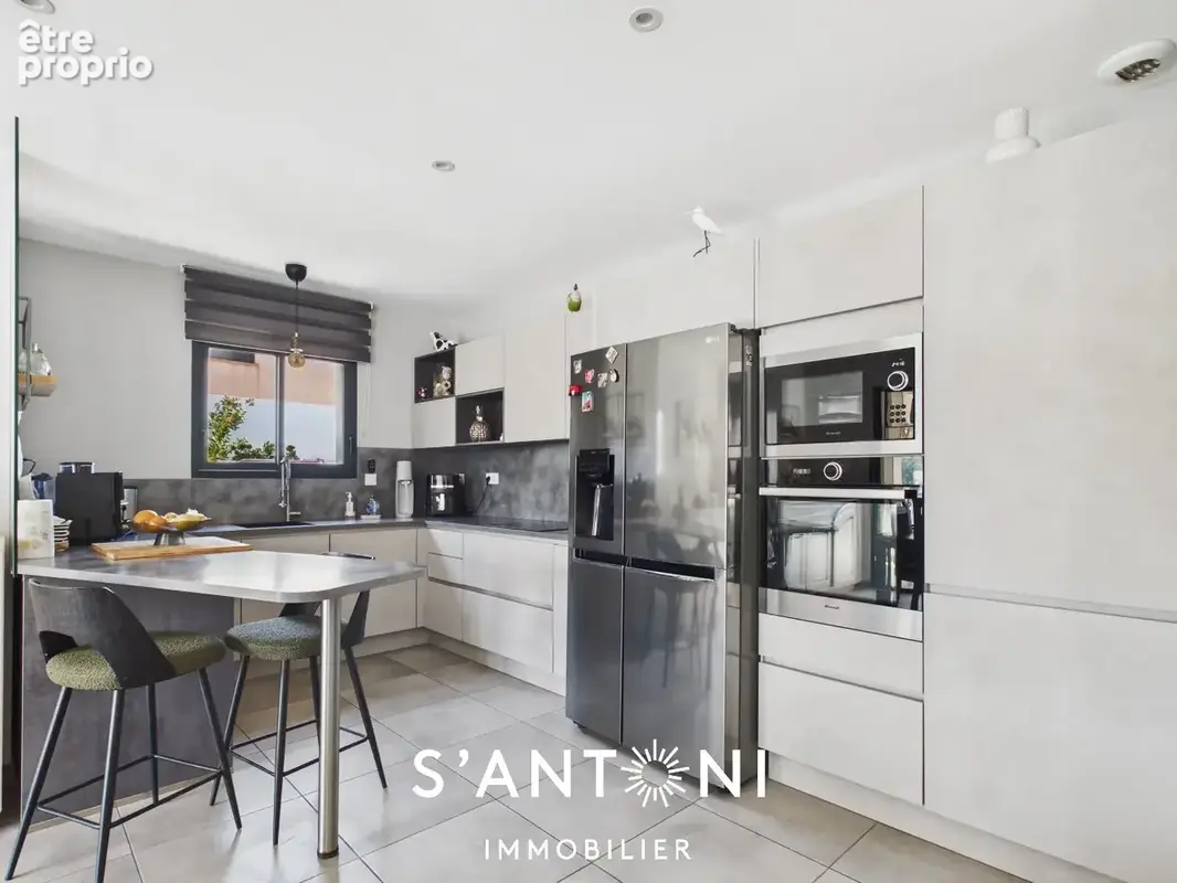 AGDE- Maison contemporaine 121 m²  3 chambres  Piscine  Garage - photo 8