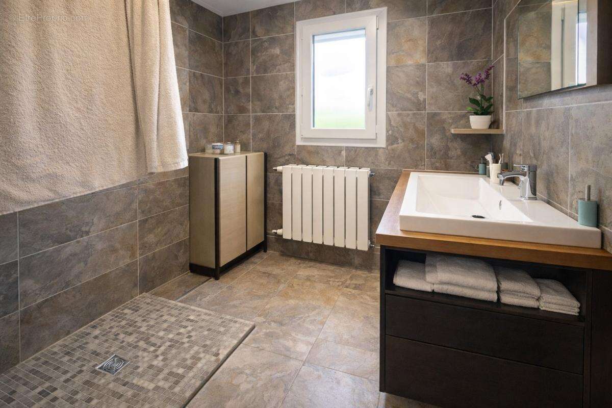 Maison à COULOUNIEIX-CHAMIERS