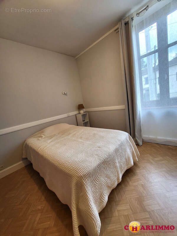 Maison à SAINT-JUNIEN