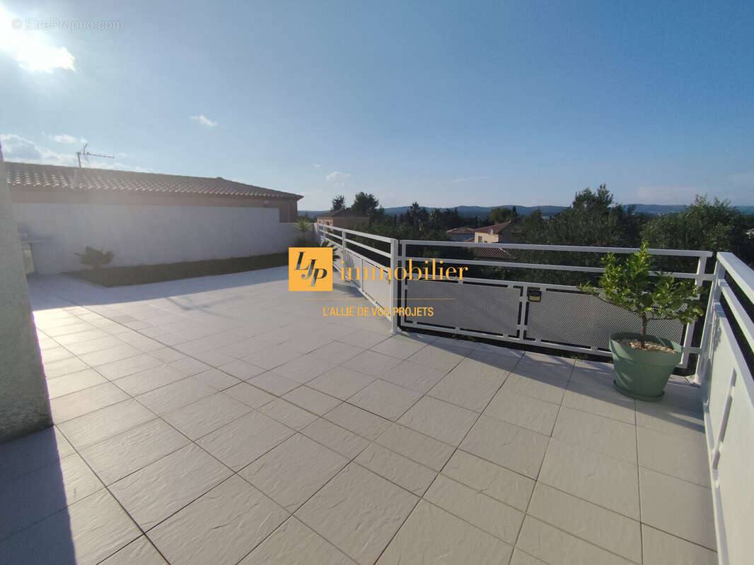 Maison 158 m² à Balaruc-Les-Bains  - photo 4