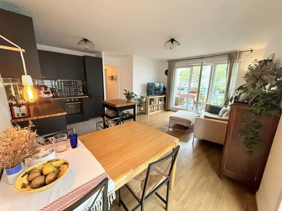 Appartement à ROMAINVILLE