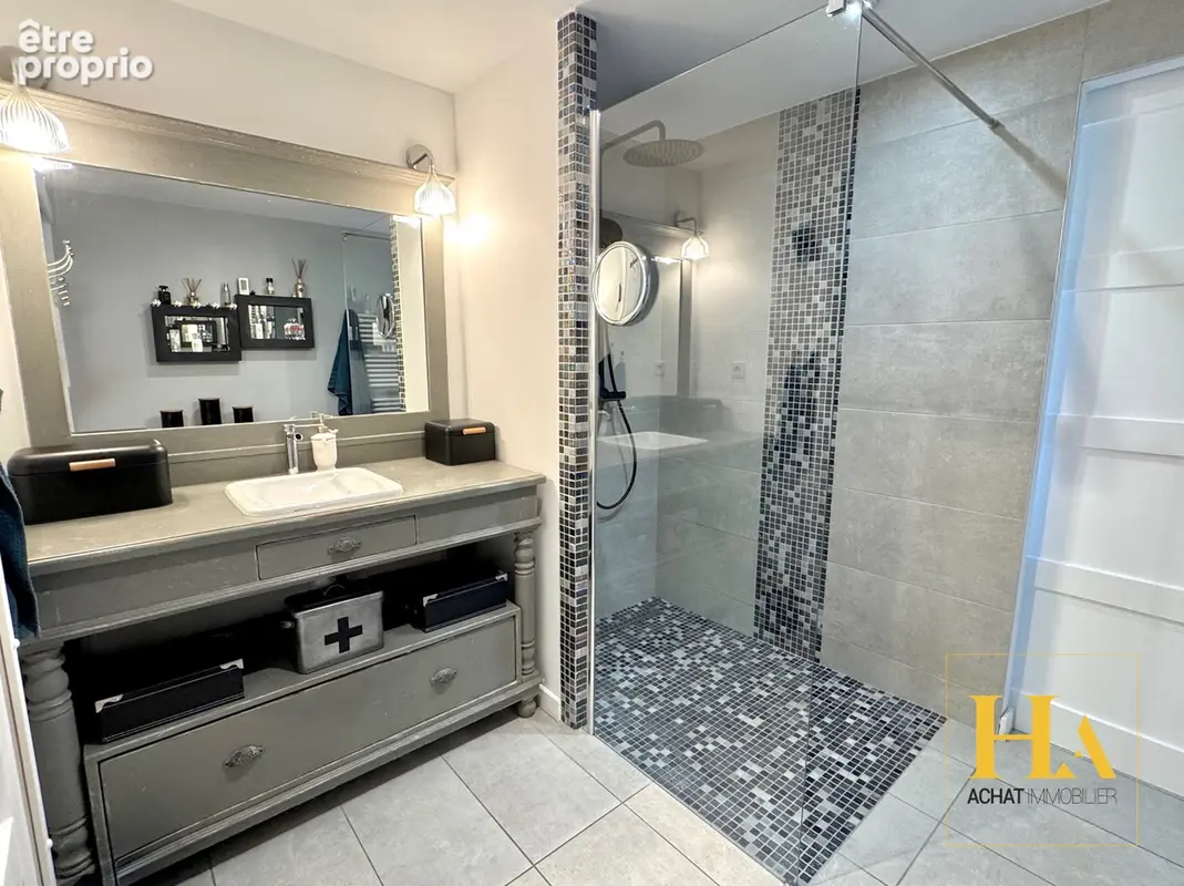 Maison rénovée 84.28m2, 3 pièces, 2 Chambres, Jardin 427m2, Garage - photo 10