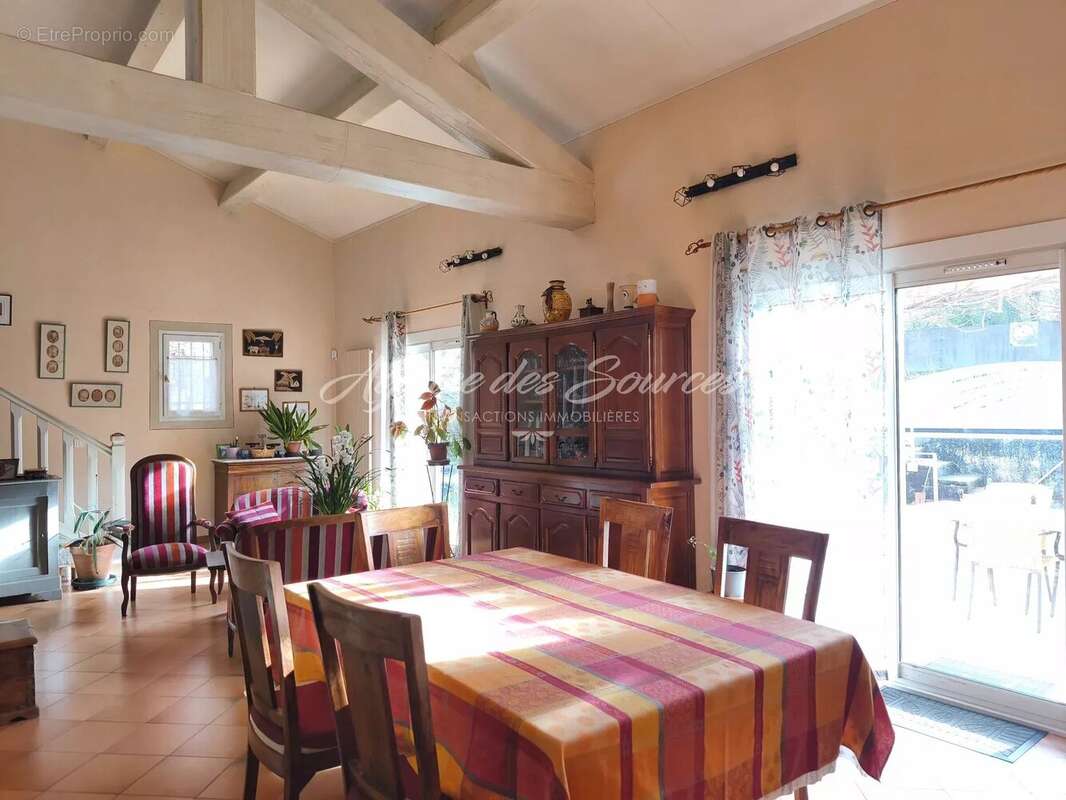 Villa provençale avec piscine à Montmeyan - photo 2